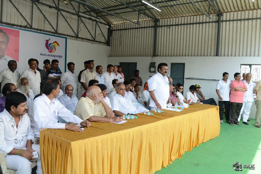 Telugu-Film-Industry-Participate-Swachh-Hyderabad